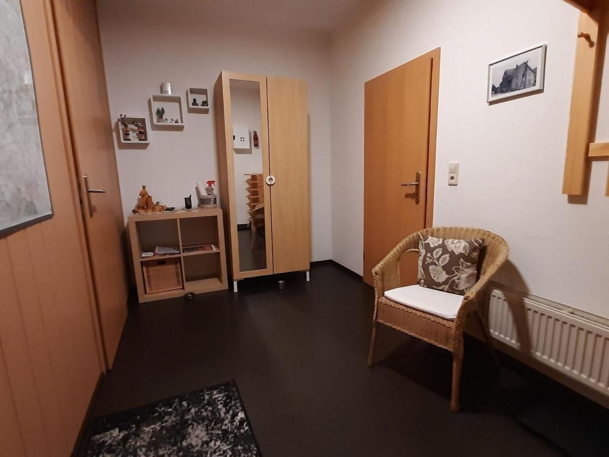 Cozy Apartment In Ore Mountains With Balcony Breitenbrunn  Bagian luar foto